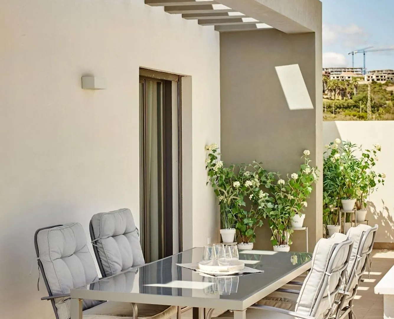 Vista Del Mar, Sunny Penthouse Apartment Bahia de Casares
