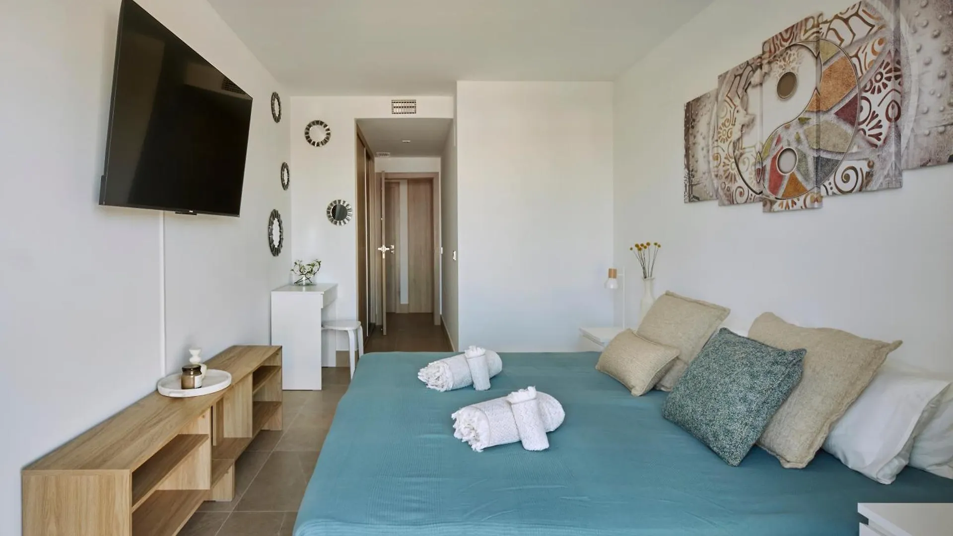 Vista Del Mar, Sunny Penthouse Apartment Bahia de Casares