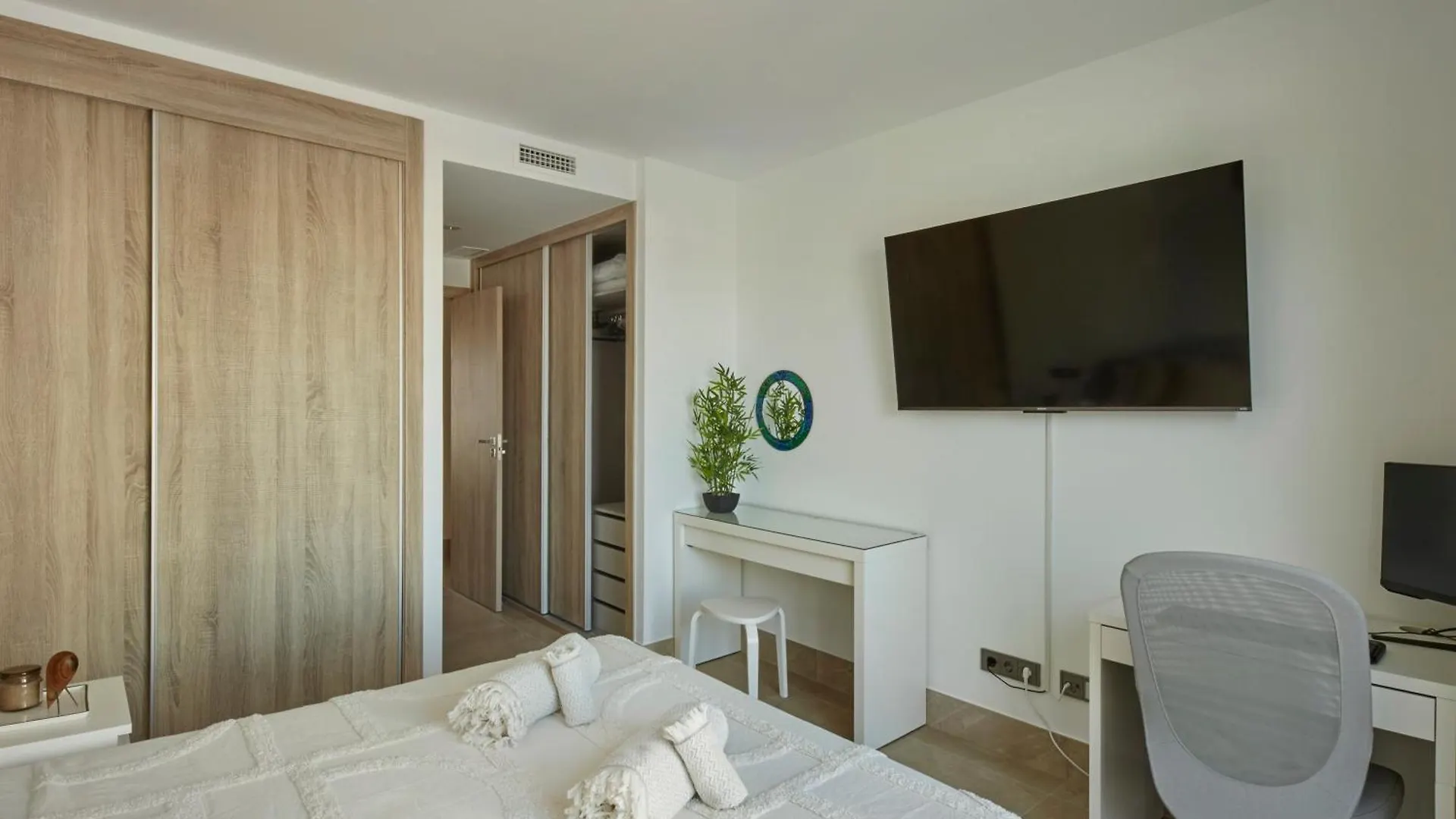 Apartament Vista Del Mar, Sunny Penthouse Bahia de Casares
